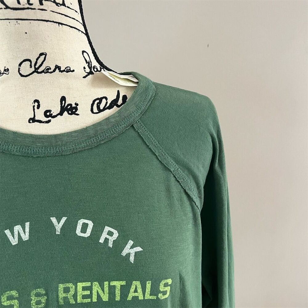 Aerie Women's Long Sleeve Graphic Tee Green Size S Standard Casual Cozy - Picture 3 of 10